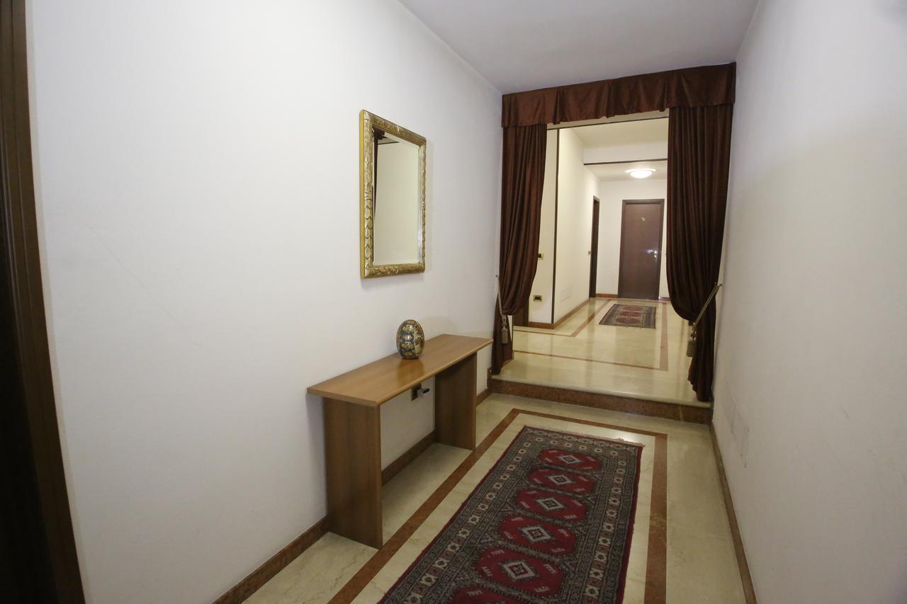 Hotel Paris Castel Goffredo Dış mekan fotoğraf